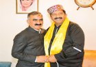 CM extends birthday wishes to Dy. CM Mukesh Agnihotri