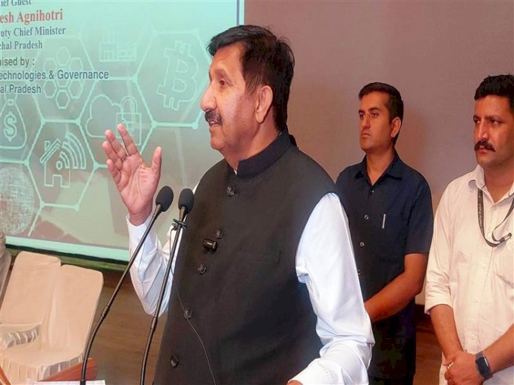 Deputy Chief Minister stresses digital revolution for expanding public services