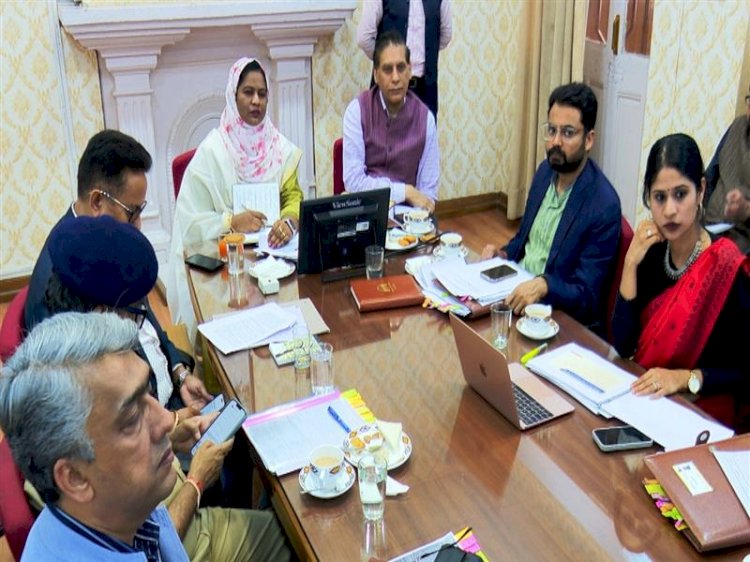 Member National Commission for Minorities reviews developmental programmes