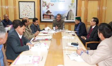 Chief Minister reviews works of various departments