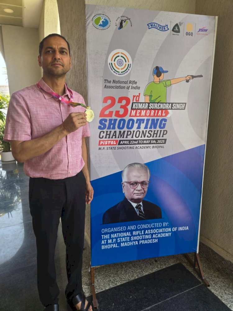 Rajiv Kumar MD HP TDC won silver medal in Pistol shooting