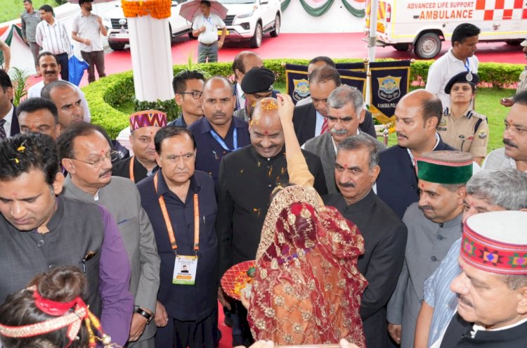 Lok Sabha Speaker inaugurates two-day annual conference of CPA Zone-2 at Tapovan
