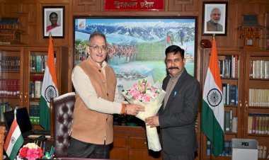 Vice Chancellors of HPU and Nauni University call on Governor