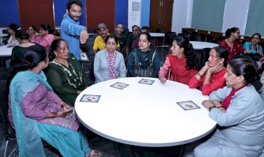 Shoolini Univ marks World Plastic Bag Free Day with waste segregation workshop