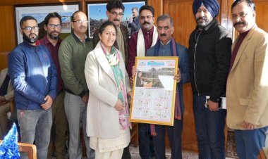 CM releases calendar 2025 of Giriraj Weekly