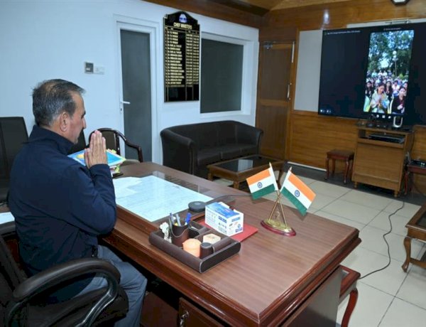 CM interacts with ‘Children of the State’ on exposure visit to Daman