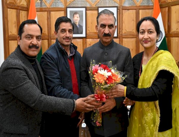Delegation of State Computer Teacher's Association meets Chief Minister