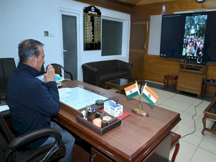 CM interacts with ‘Children of the State’ on exposure visit to Daman